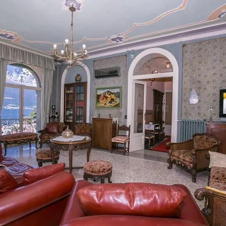 Hotel Charming Lakefront In Varenna